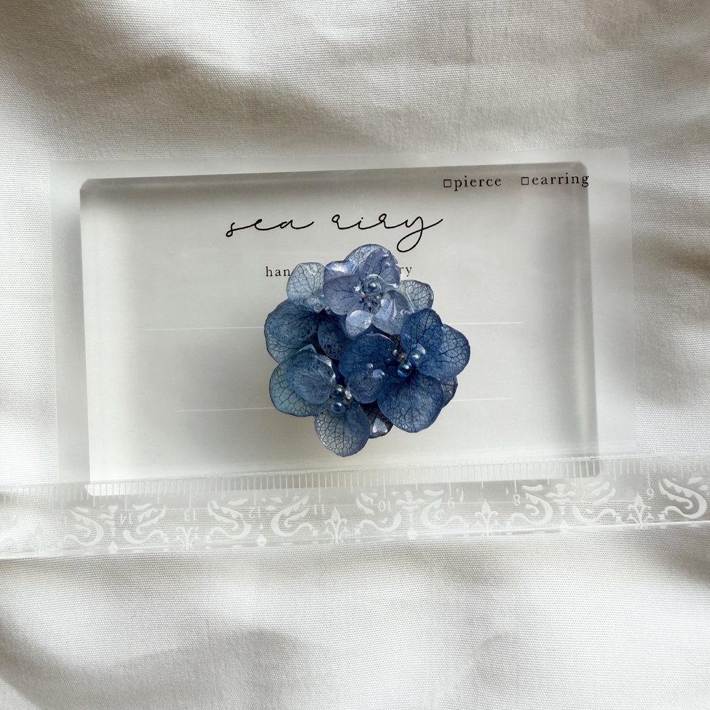 no.369 再販 ブルーグラデの紫陽花の帯留 本物のお花 紫陽花 アジサイ 帯留 和装小物 着物