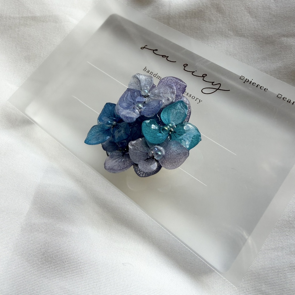 no.371 再販 ブルーmixの紫陽花の帯留 本物のお花 紫陽花 アジサイ 帯留 和装小物 着物