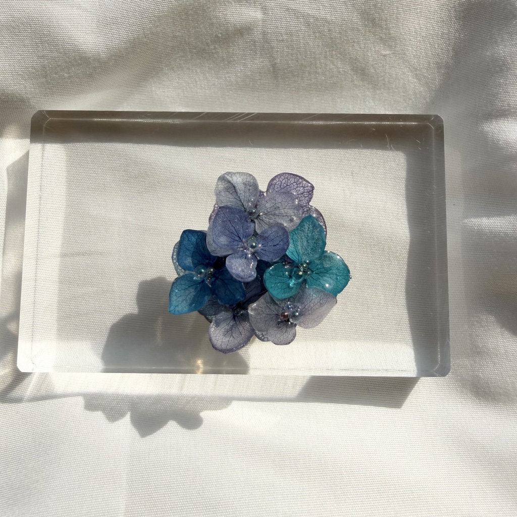 no.371 再販 ブルーmixの紫陽花の帯留 本物のお花 紫陽花 アジサイ 帯留 和装小物 着物