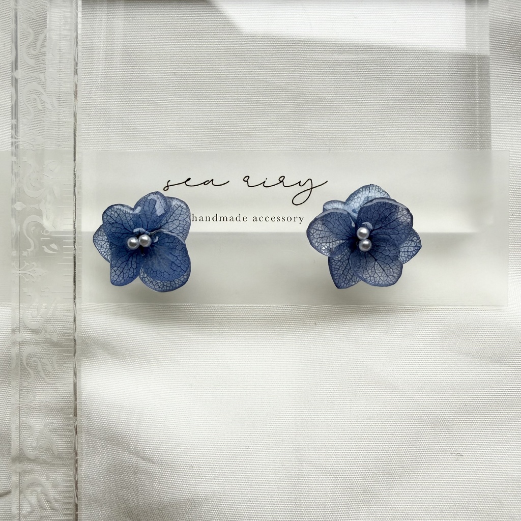 no.373 再販 ブルーグラデの紫陽花ピアス アジサイ 紫陽花 ブルー サージカルステンレス ピアス