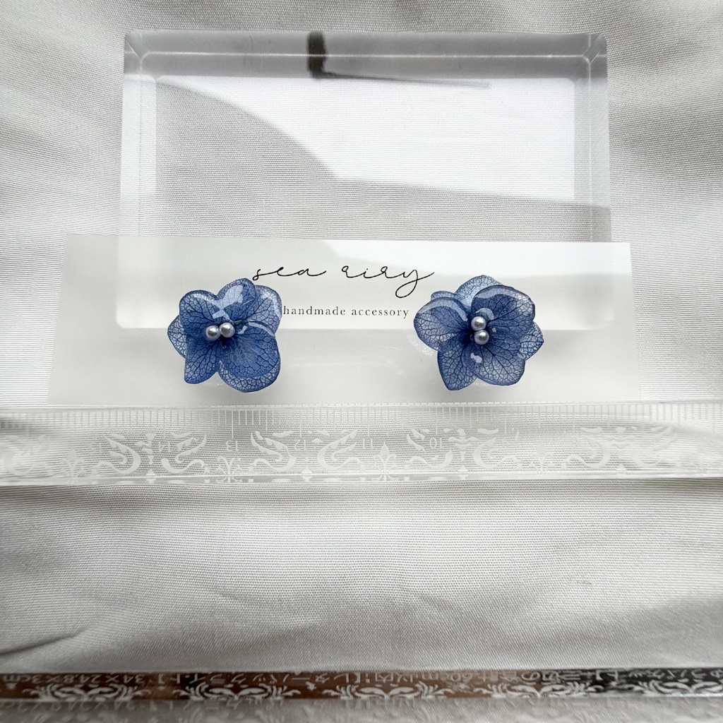 no.373 再販 ブルーグラデの紫陽花ピアス アジサイ 紫陽花 ブルー サージカルステンレス ピアス