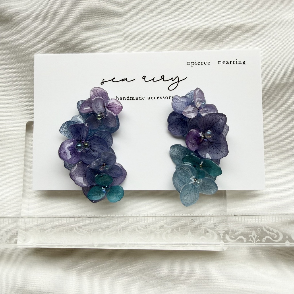 no.376 再販 紫陽花連なるピアス 本物のお花 紫陽花 ブルーmix バブル サージカルステンレス ピアス