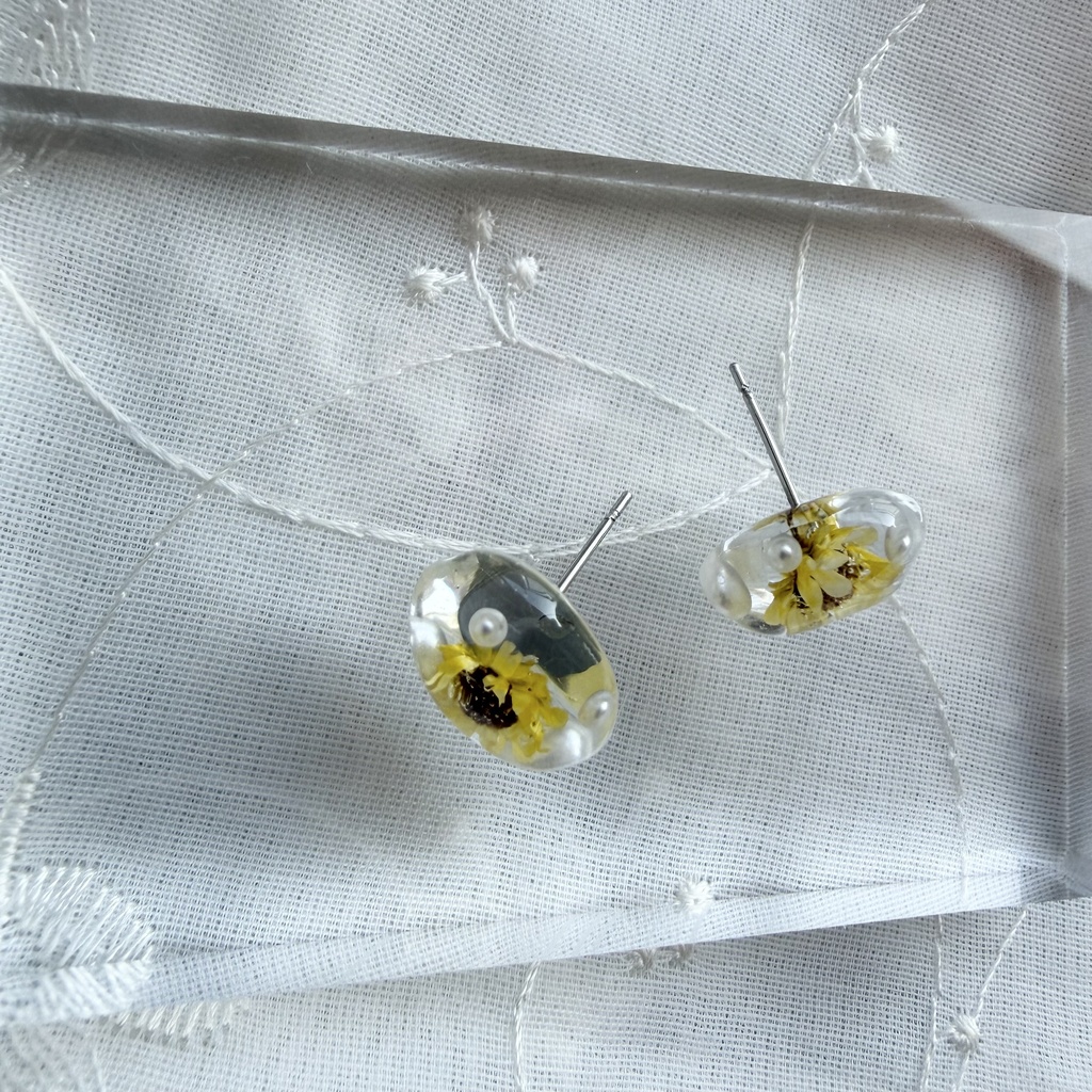 no.382 ちいさな向日葵の1粒ピアス ひまわり 向日葵 スターフラワー パール クリア ステンレス ピアス