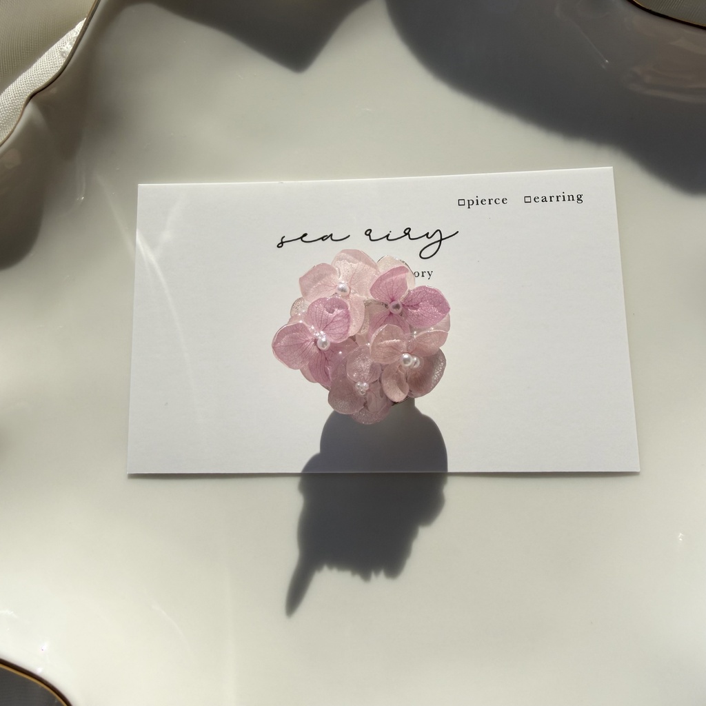 no.400  再販　パステルライラックmixの紫陽花の帯留　あじさい　アジサイ　和装小物　着物　ハンドメイド　帯留　