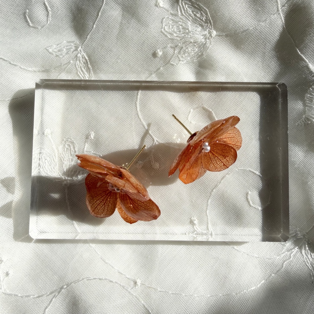 no.406 再販 ブリックオレンジの紫陽花ピアス アジサイ パール オレンジ サージカルステンレス ピアス