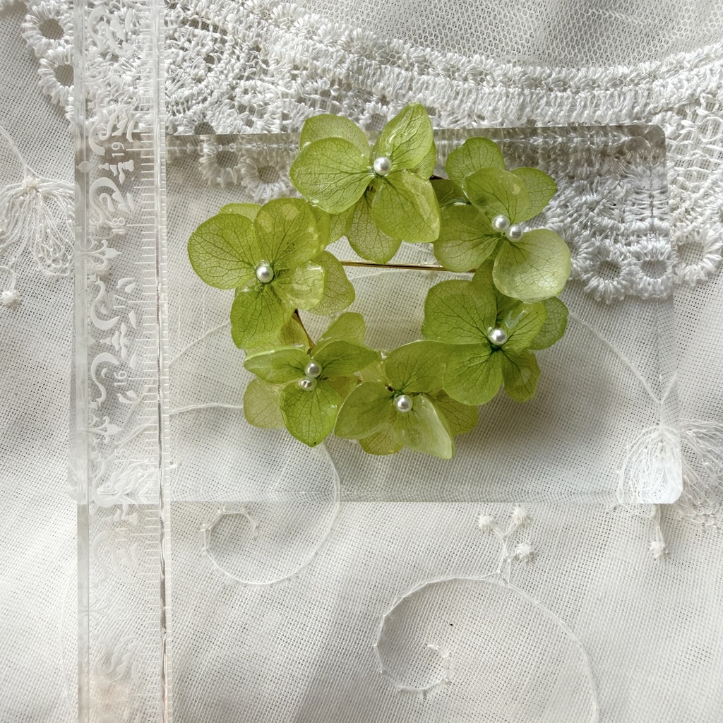 no.418 グリーンmixの紫陽花ブローチ 本物のお花 帯留金具付き 帯留 着物 ブローチ ハンドメイド