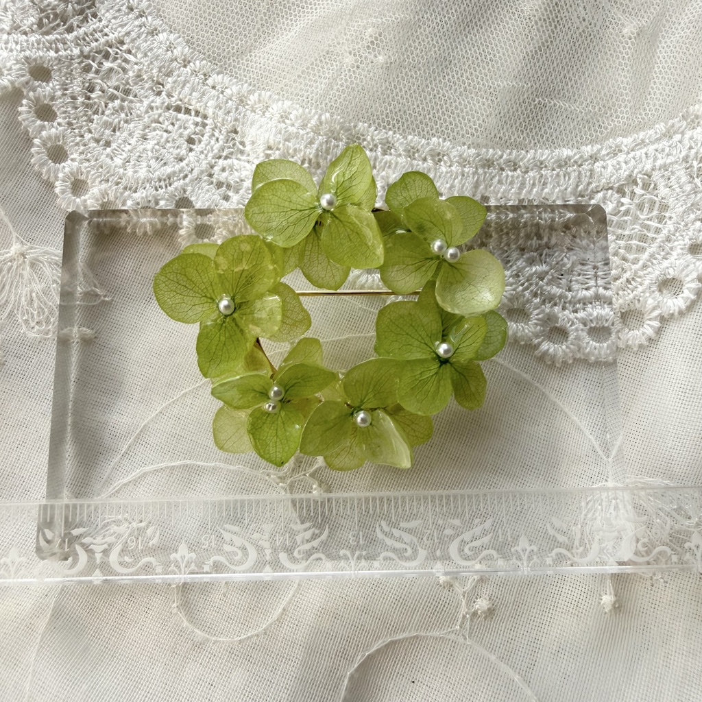 no.418 グリーンmixの紫陽花ブローチ 本物のお花 帯留金具付き 帯留 着物 ブローチ ハンドメイド