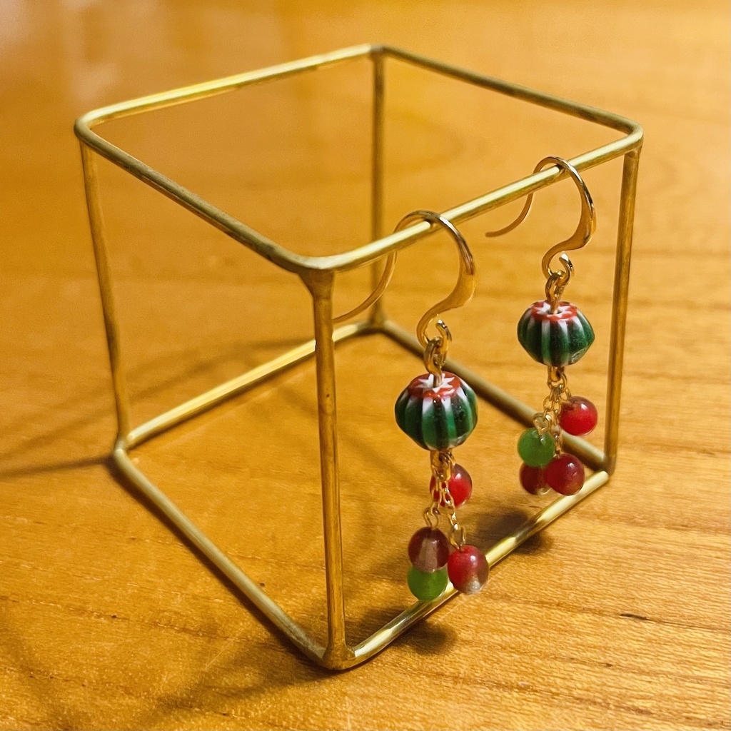 『彩色の降る』ピアス