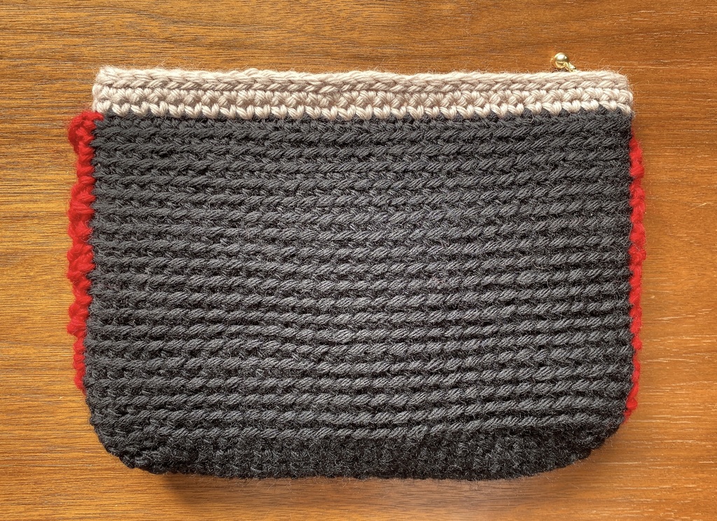 びっぐりぼんポーチ