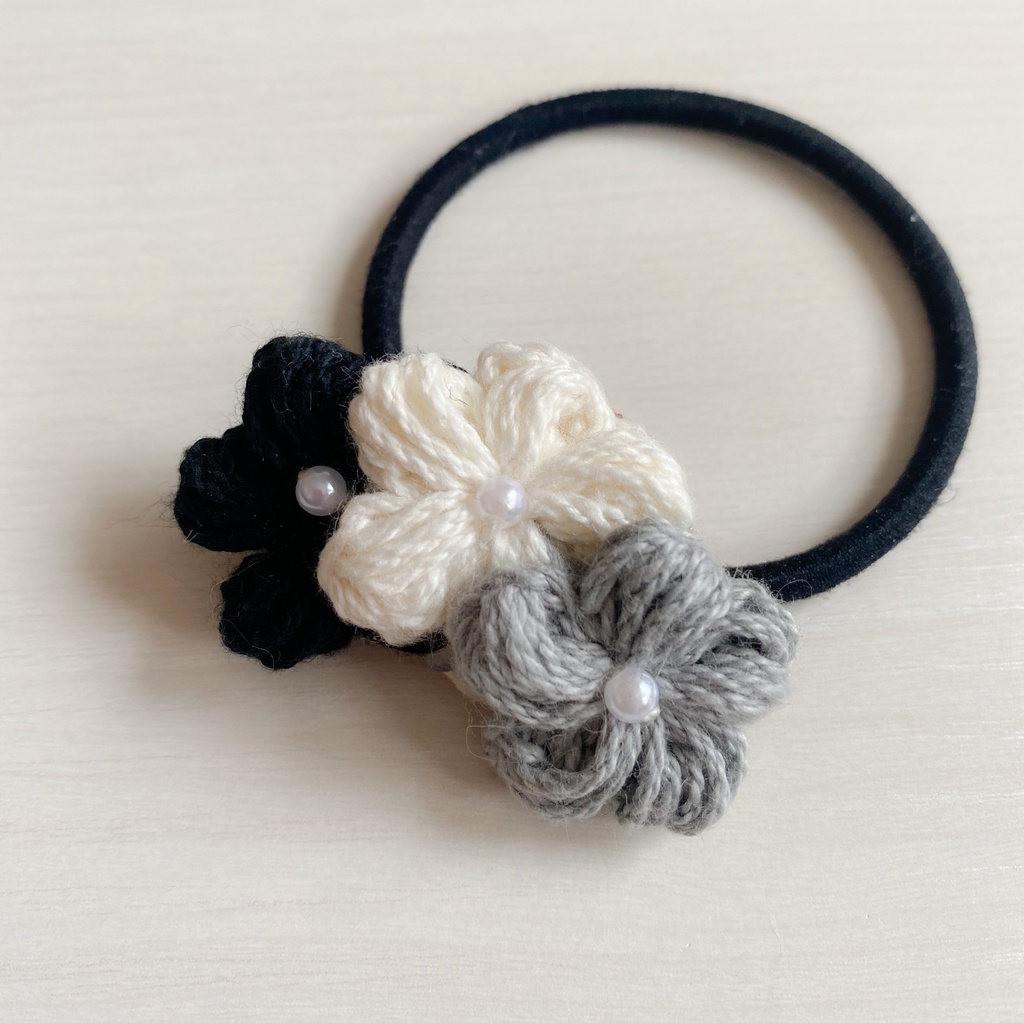 ヘアゴム✲*゚お花の髪飾り