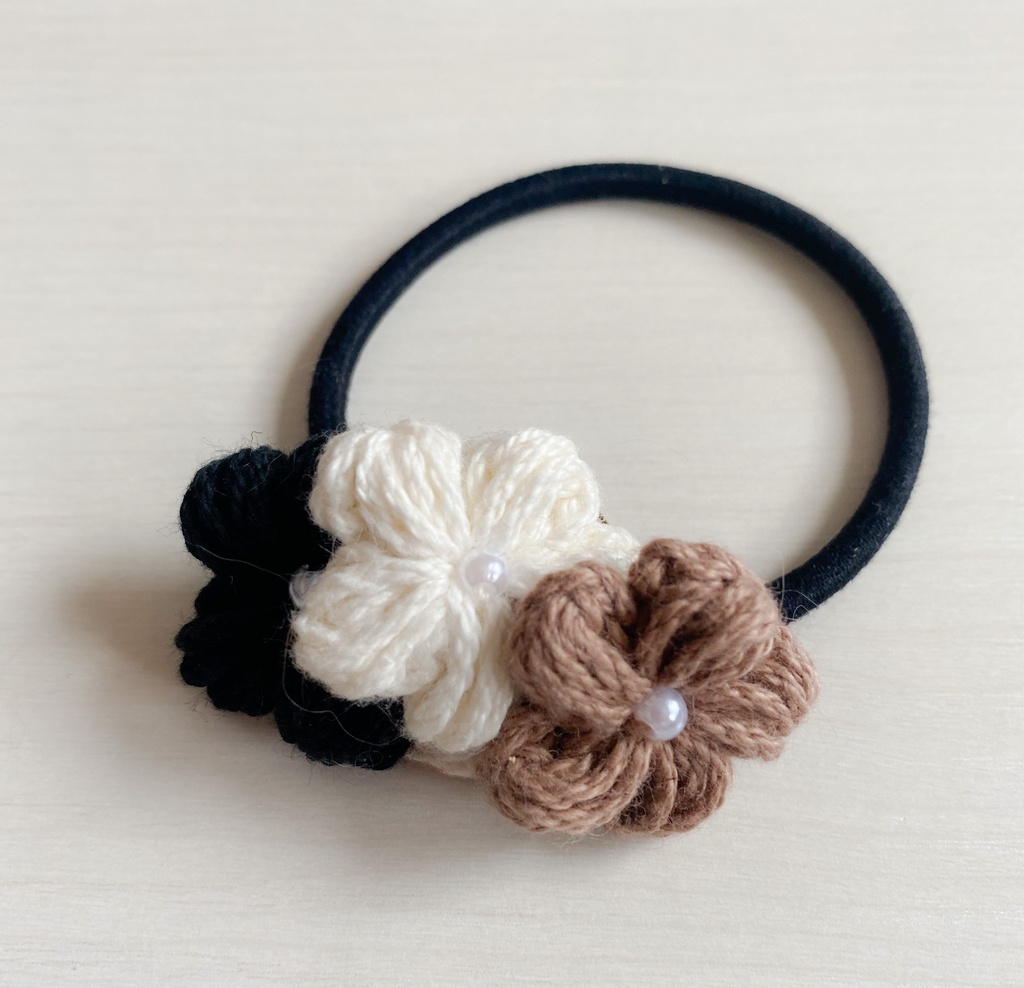 ヘアゴム✲*゚お花の髪飾り