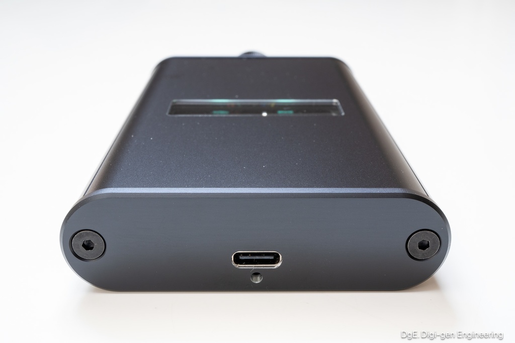 「DGEHPA-003」MUSES72323 電子ボリューム Nutubeヘッドホンアンプ 3.5mmステレオミニプラグ入出力