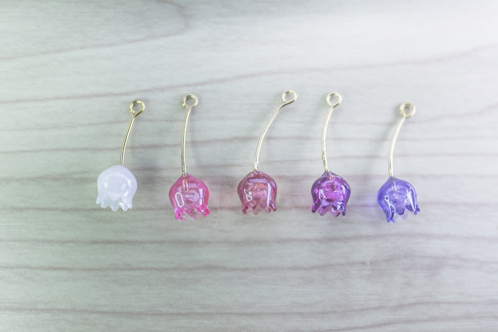 すずらんチャーム