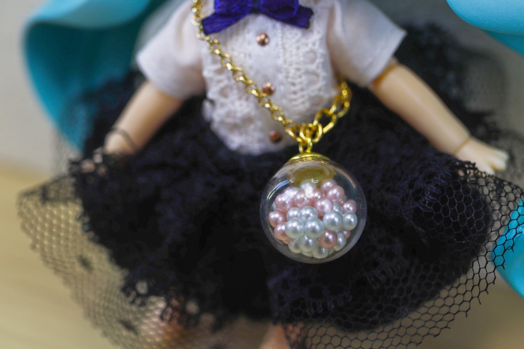 シャカシャカ音のするショルダーアクセサリー