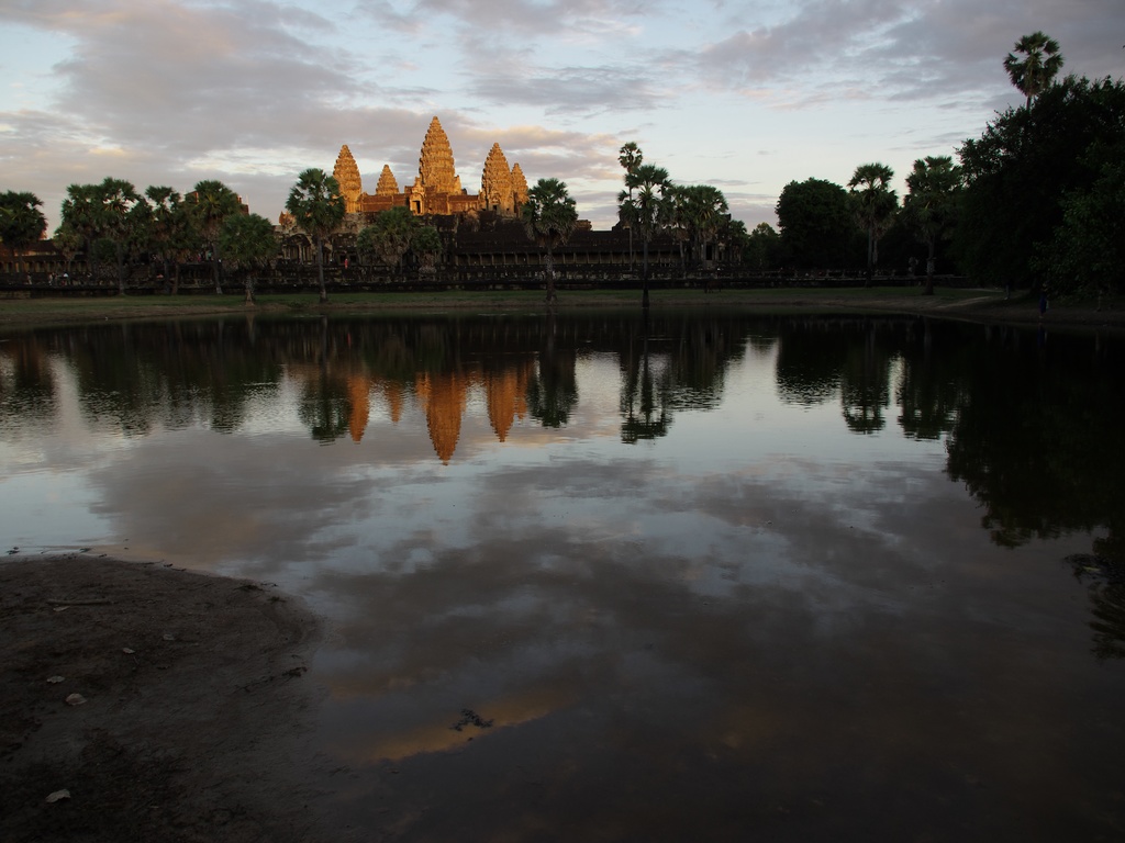 アンコールワットの一日