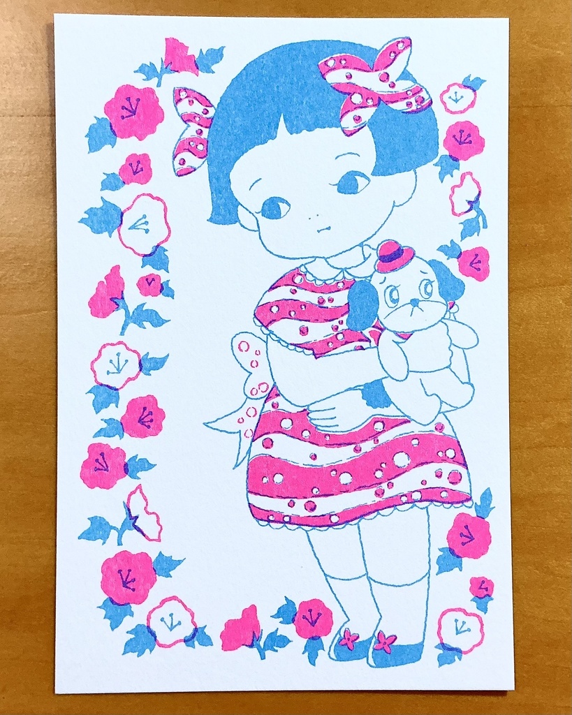 ポストカード　犬のぬいぐるみ