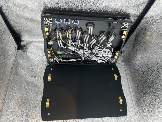 (オーダー品)KD-03 マットブラック ラズパイ基板 11ボタンカスタムレバーレス + CherryMX銀軸15個セット