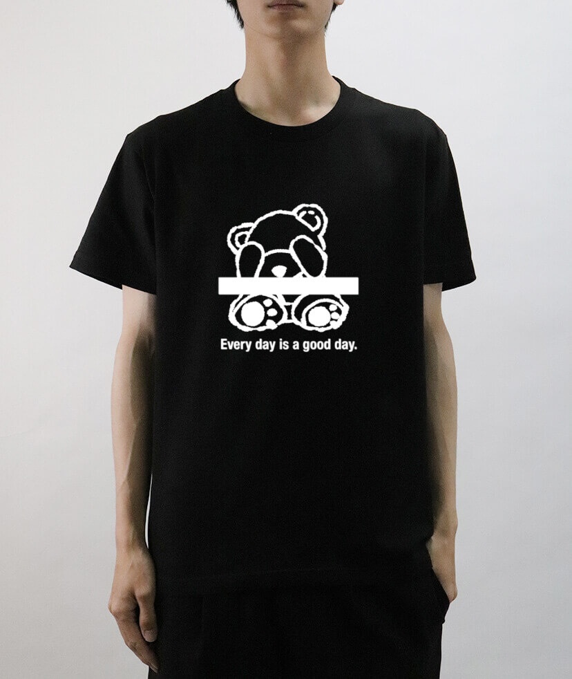 ロゴTシャツ