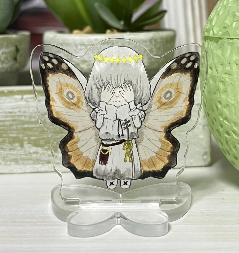 マスターを無視する小虫アクスタ