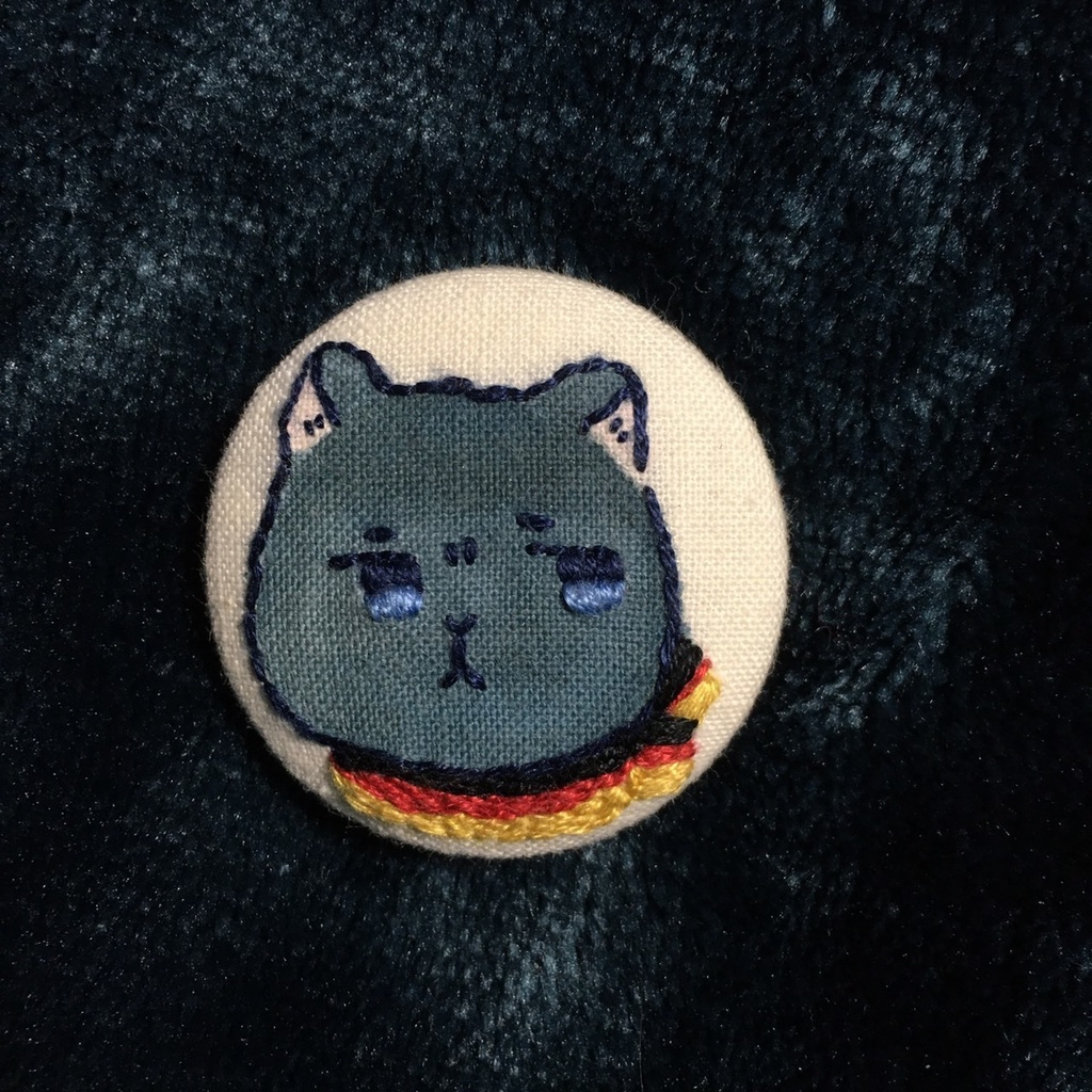 ねこたりあ 刺繍ブローチ
