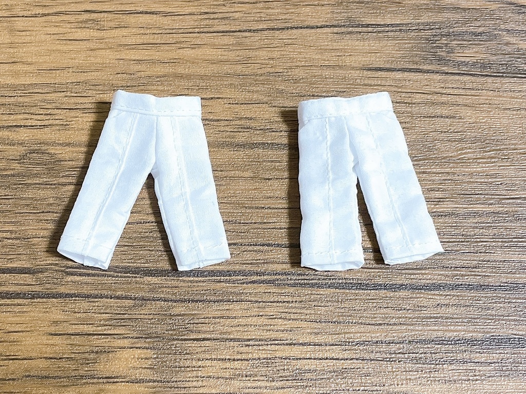 センタープレス風ボトムス👖