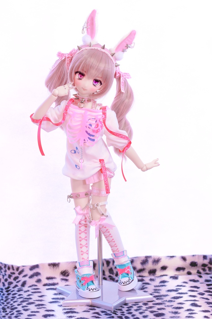 スパイクガーターベルト