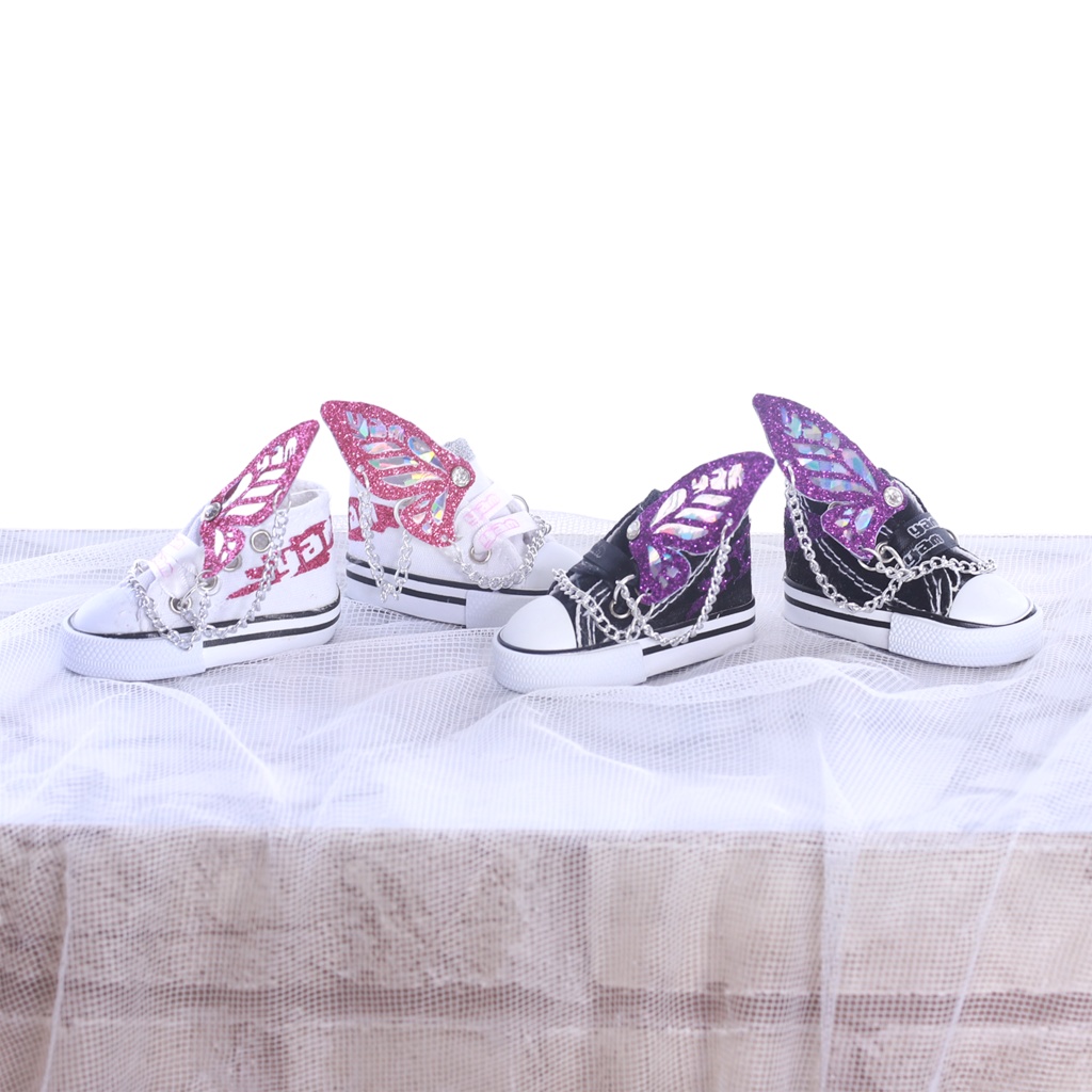 バタフライスニーカー