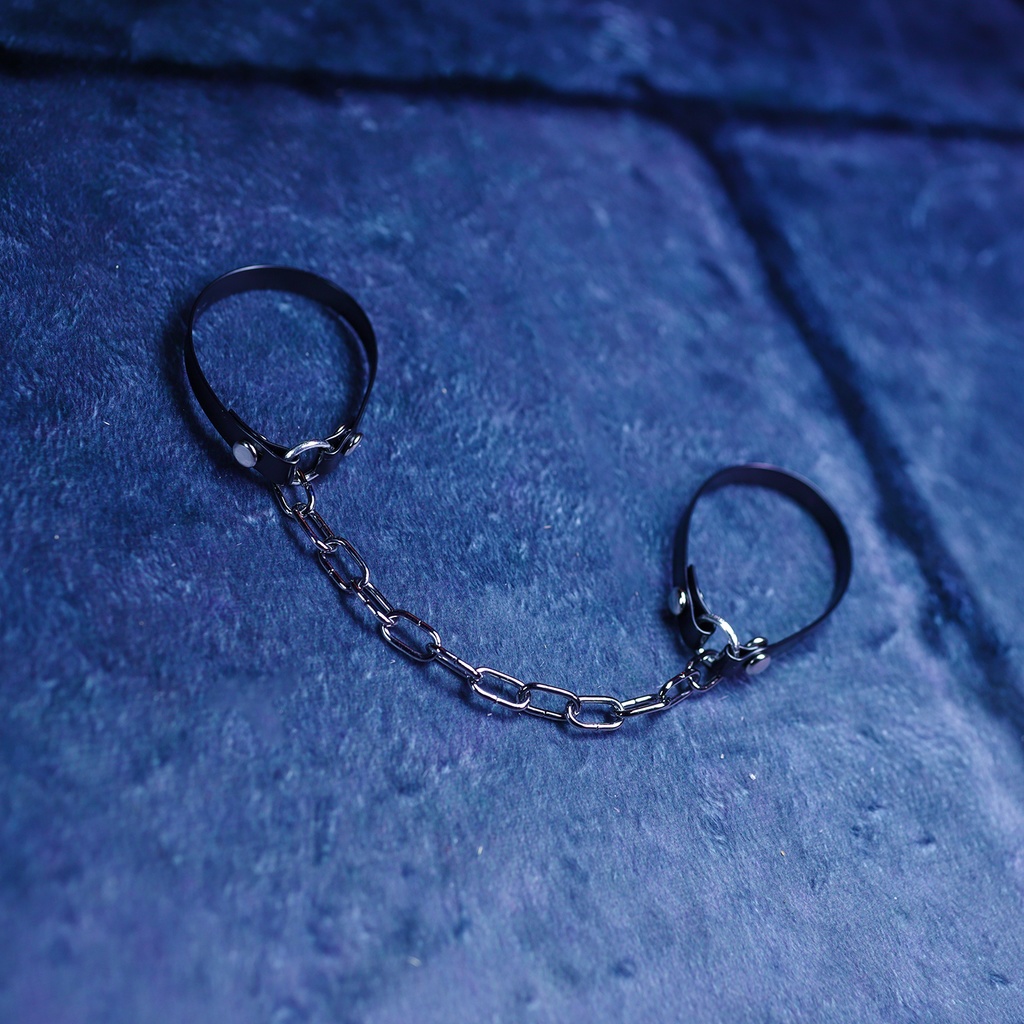 レッグチェーンガーター