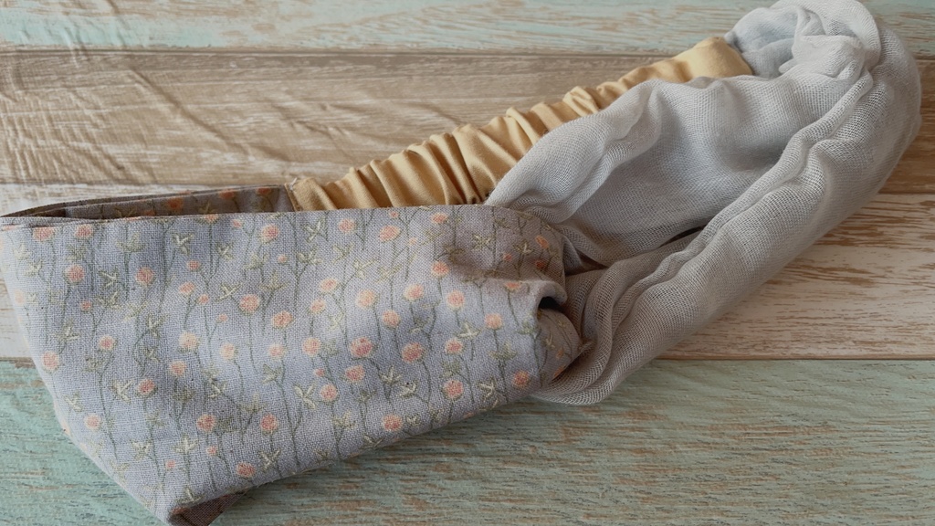 4月のヘアターバン with KOBITO