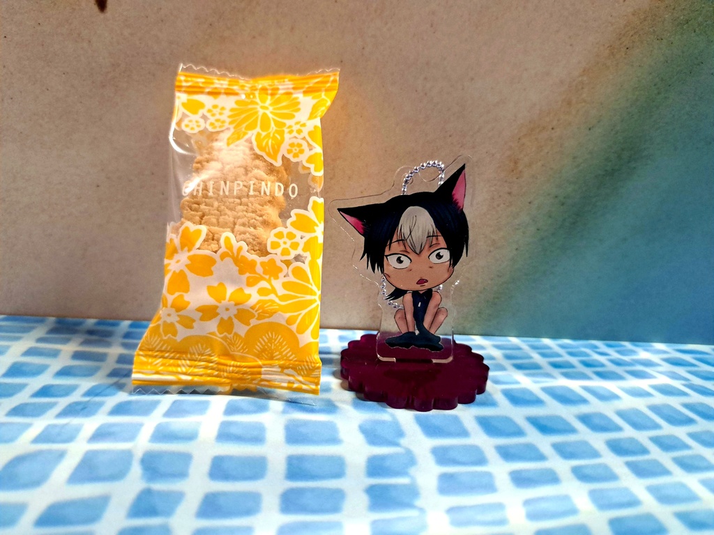 ぬー?ちねねこあくりるすたんど