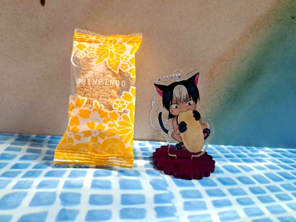 かじかじちねねこアクリルスタンド