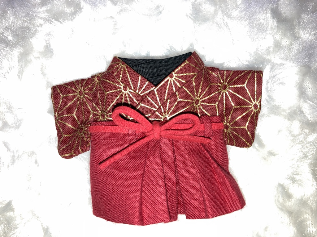 15cmぬい用 ぬい服 和モダン 袴 麻の葉柄 赤 金