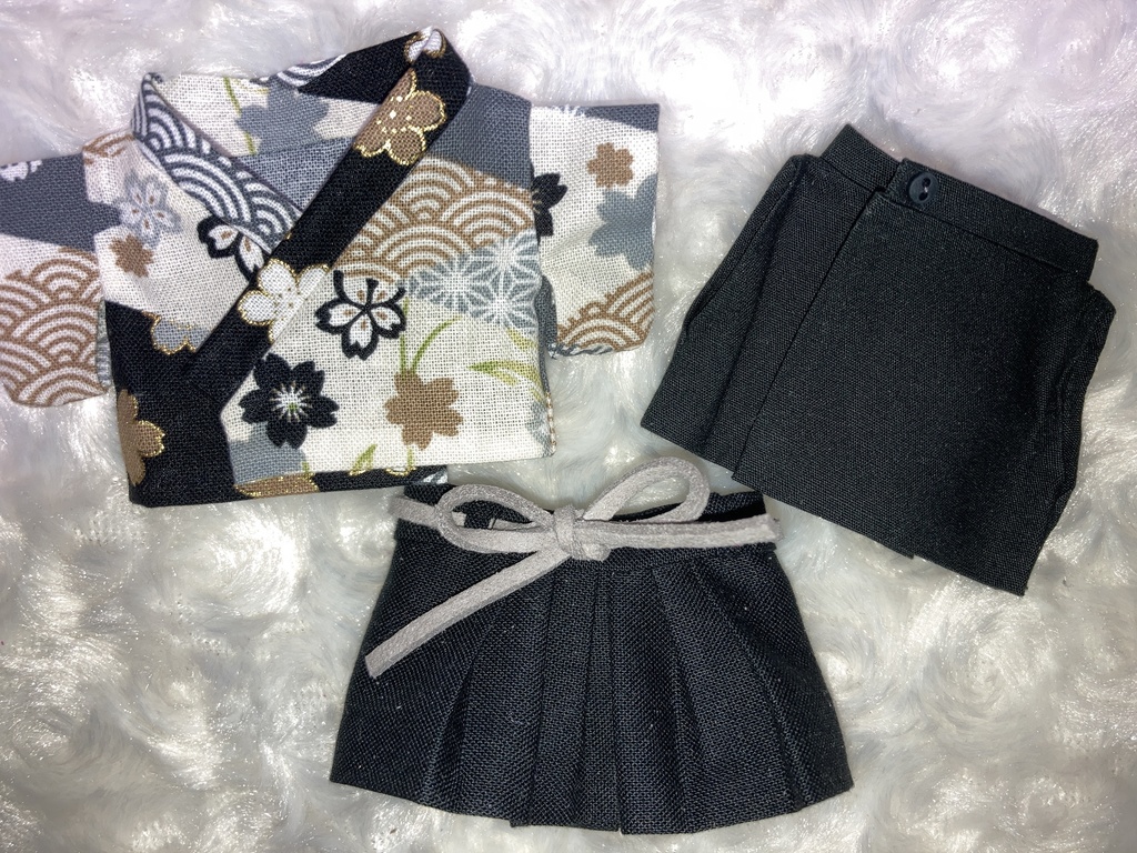 15cmぬい用 ぬい服 和モダン 袴 桜 黒 グレー