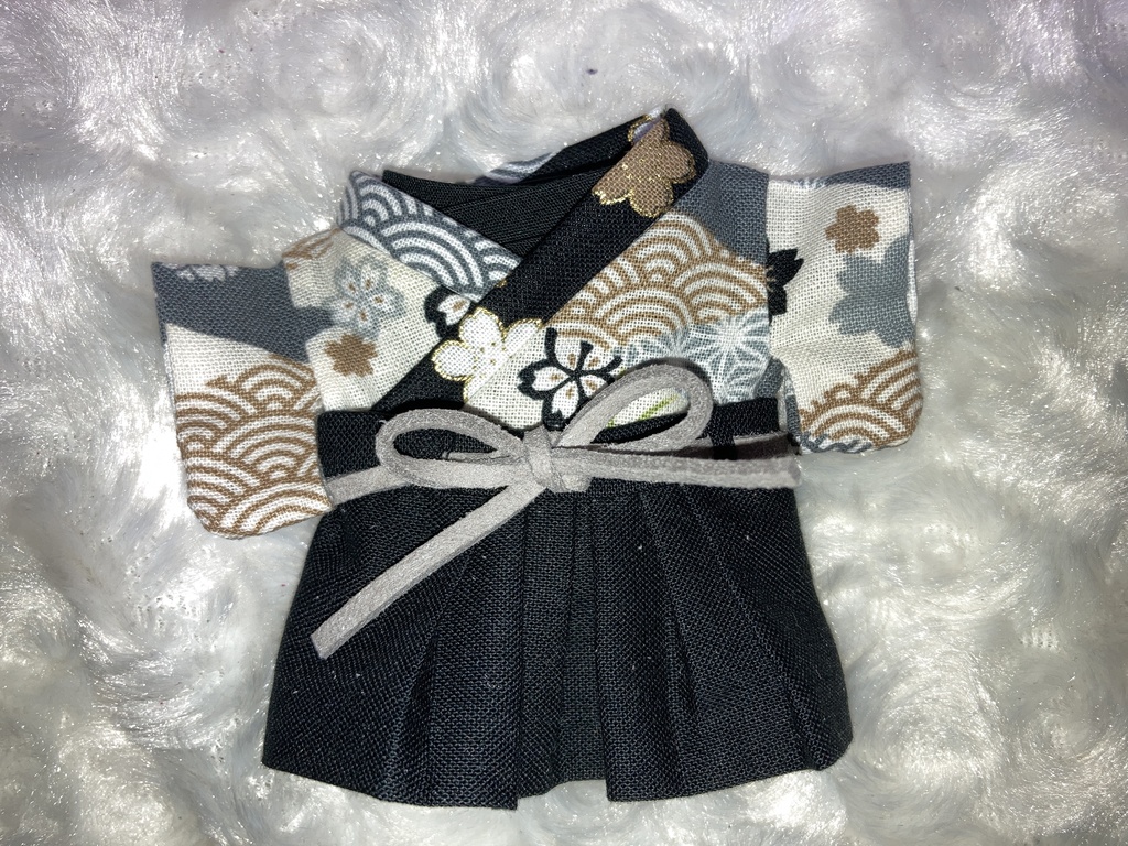 15cmぬい用 ぬい服 和モダン 袴 桜 黒 グレー
