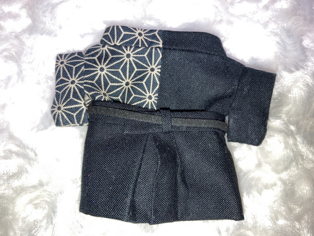 15cmぬい用 ぬい服 和装 袴 麻の葉柄 黒