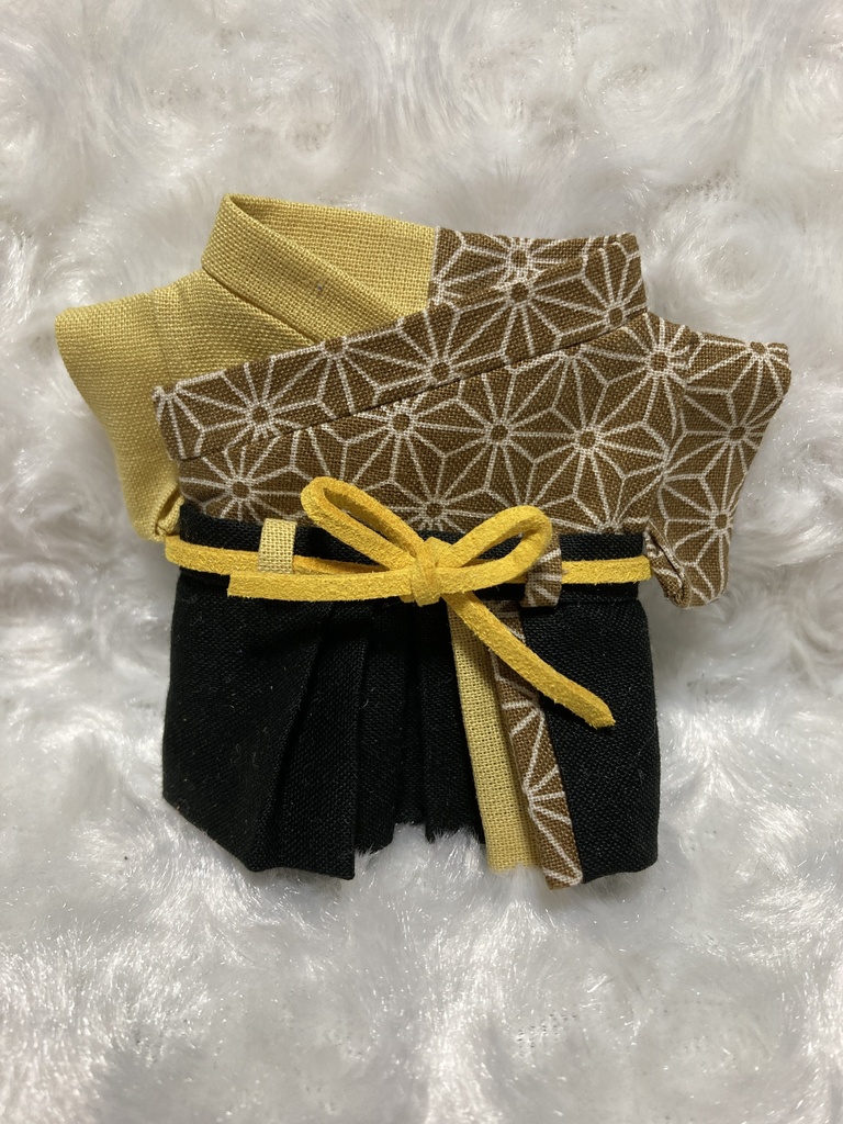 13cmぬい用 ぬい服 和装 袴 麻の葉柄 楊梅色