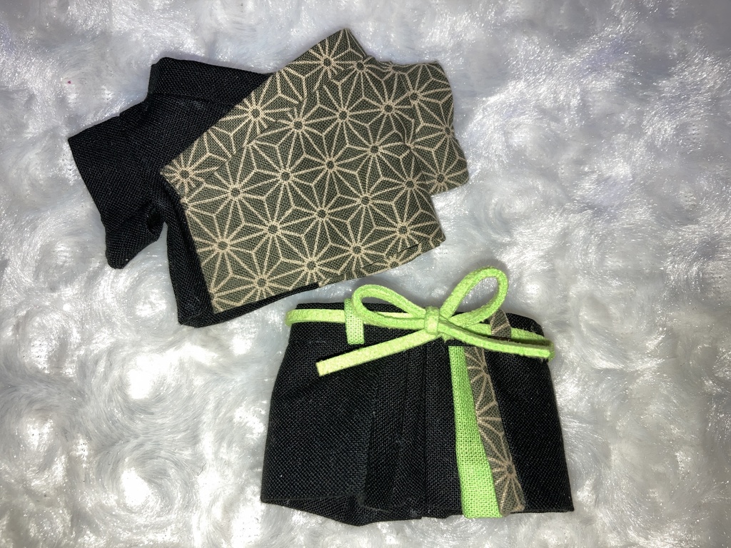 13cmぬい用 ぬい服 和装 袴 麻の葉柄 草色若草色+黒