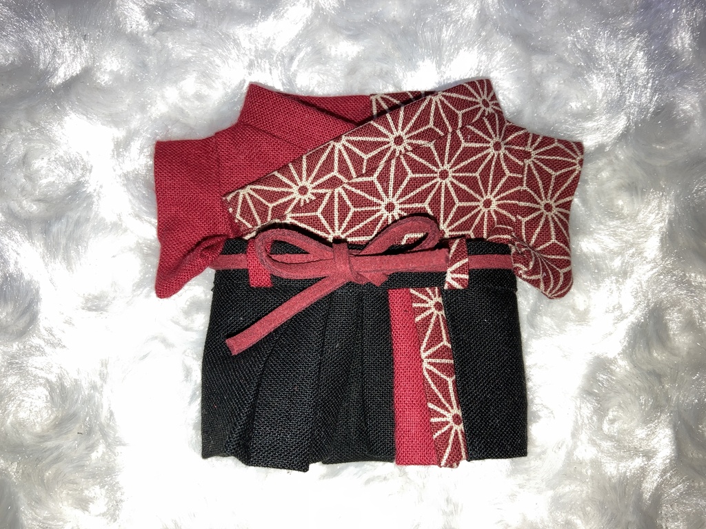 13cmぬい用 ぬい服 和装 袴 麻の葉柄 赤真紅+黒