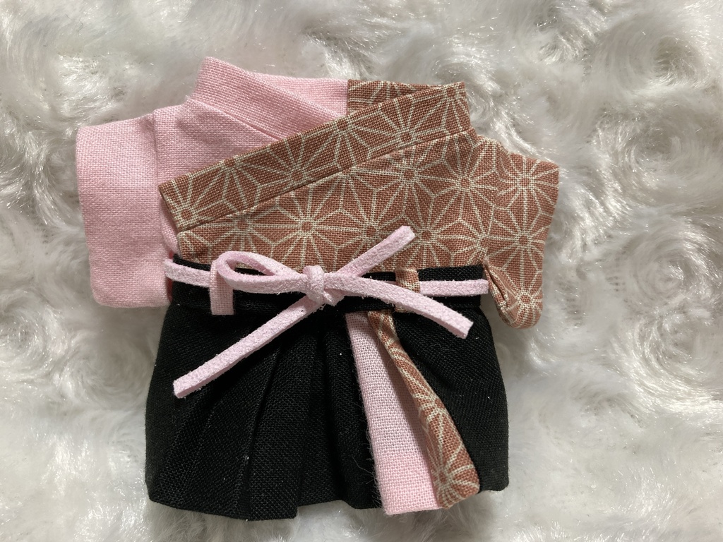 13cmぬい用 ぬい服 和装 袴 麻の葉柄 桜地鴇色