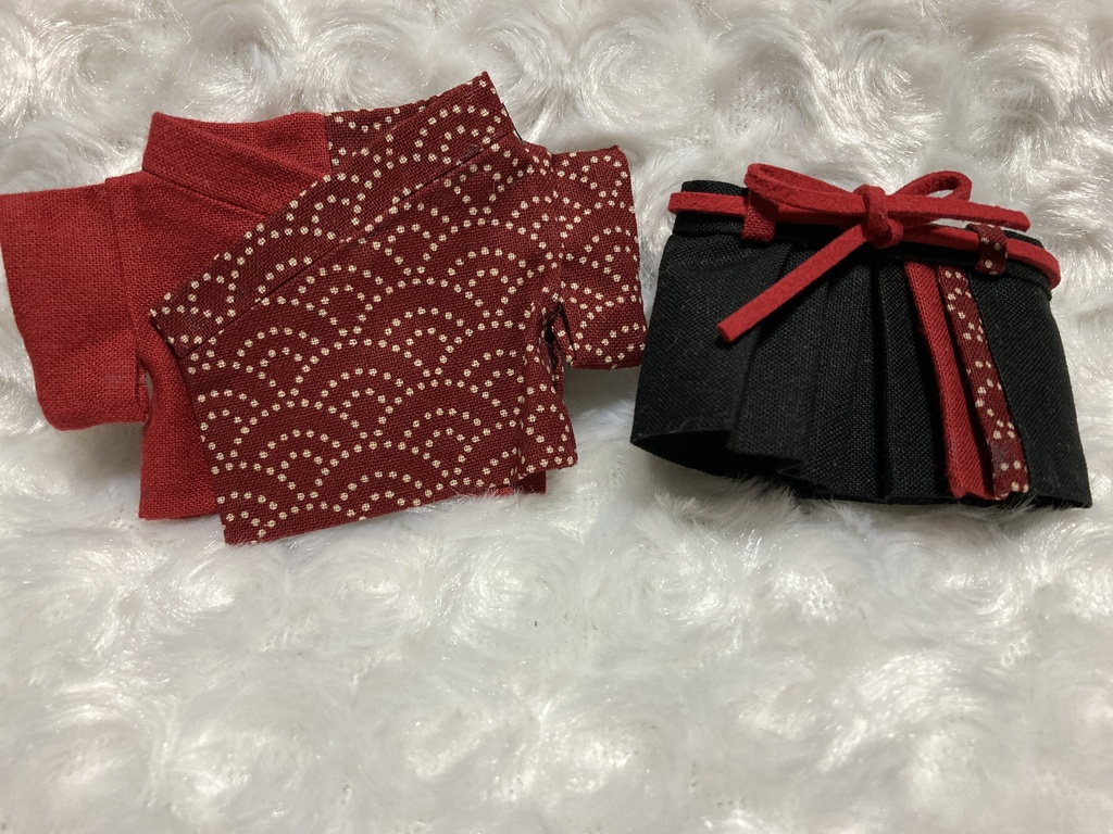 13cm(16cm)ぬい用 ぬい服 和装 袴 青海波 赤真紅