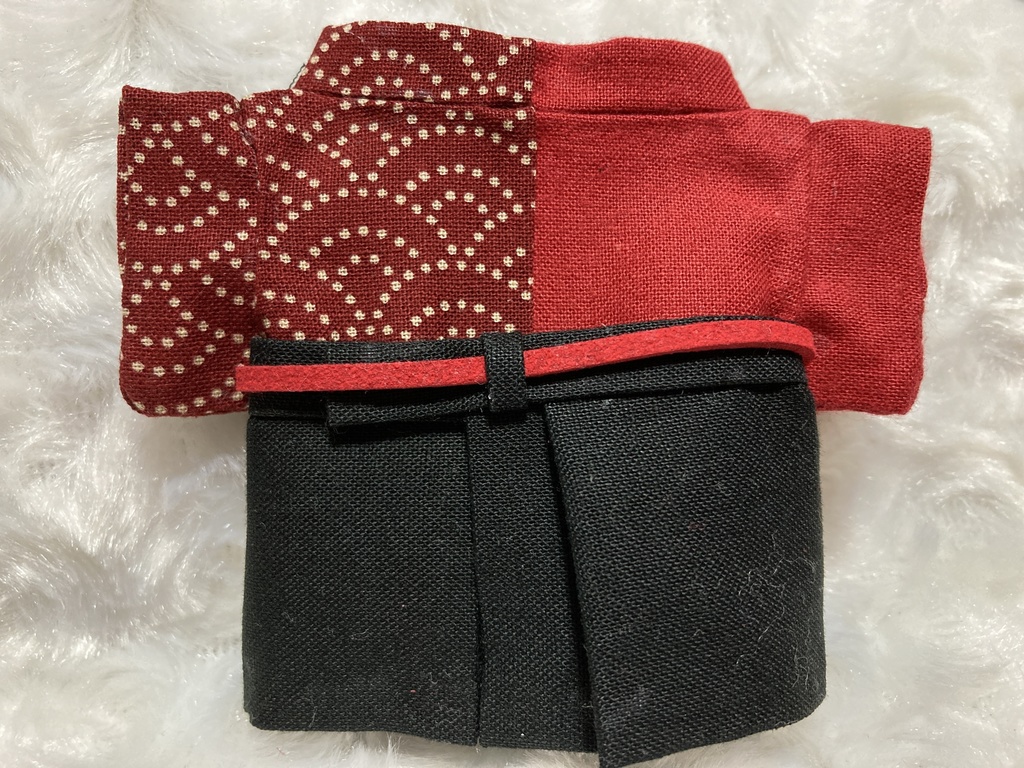 13cm(16cm)ぬい用 ぬい服 和装 袴 青海波 赤真紅