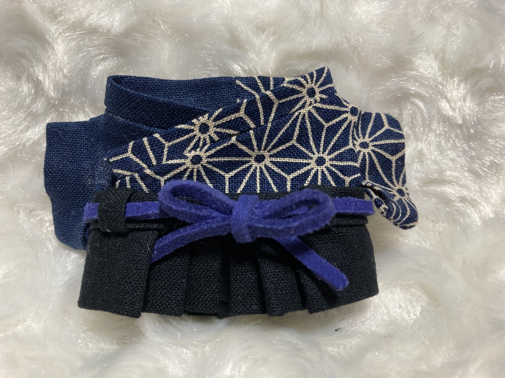 10㎝ぬい用ぬい服 和装 袴 麻の葉柄 紺