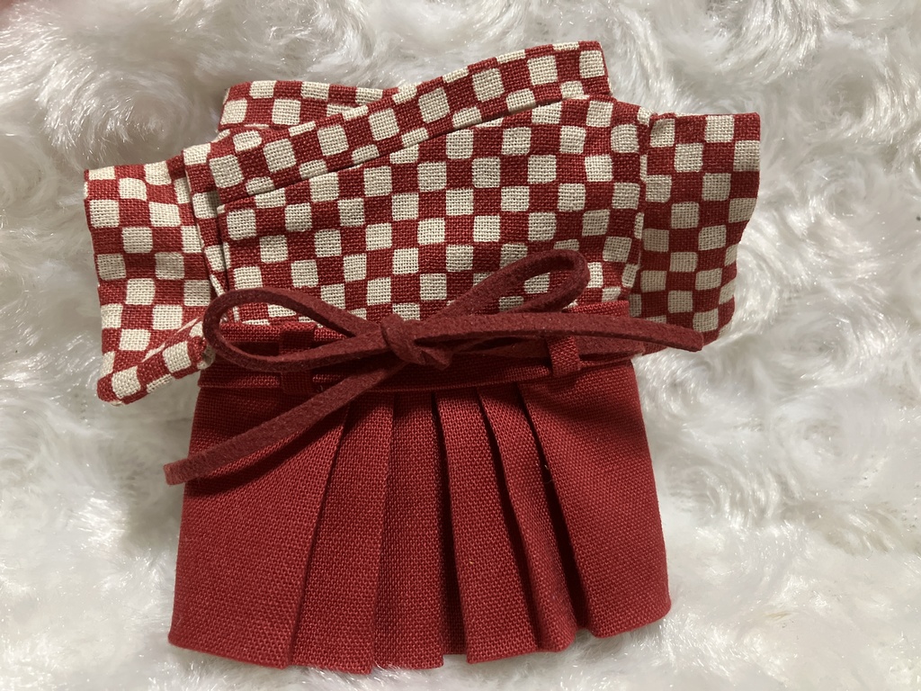 13cm/16cmぬい用 ぬい服 和装 袴 市松模様 赤