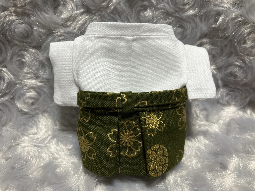 13cm/16cmぬい用 ぬい服 和装 袴 白無地 藍媚茶色+金 お正月用