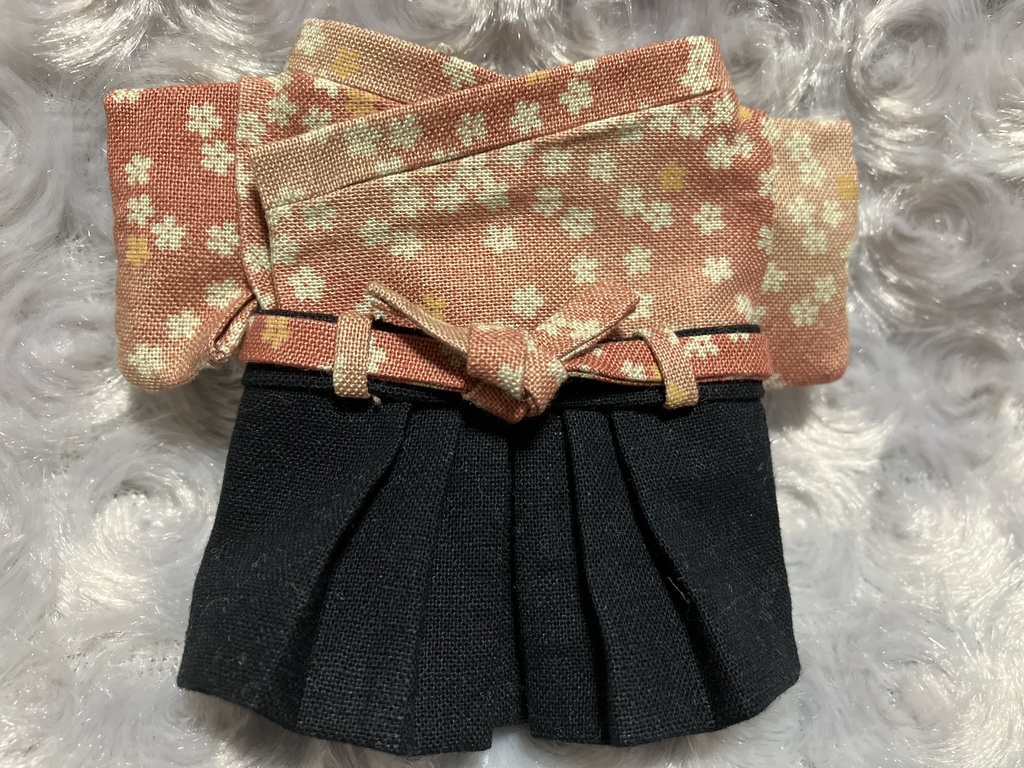 13cm/16cmぬい用 ぬい服 和装 袴 桜柄 浅蘇芳+黒 お正月用