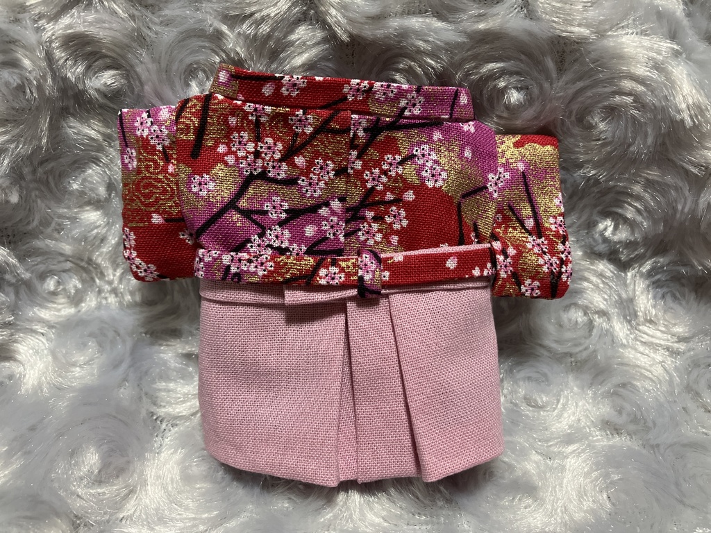 13cm/16cmぬい用 ぬい服 和装 袴 桜柄 緋色+撫子色