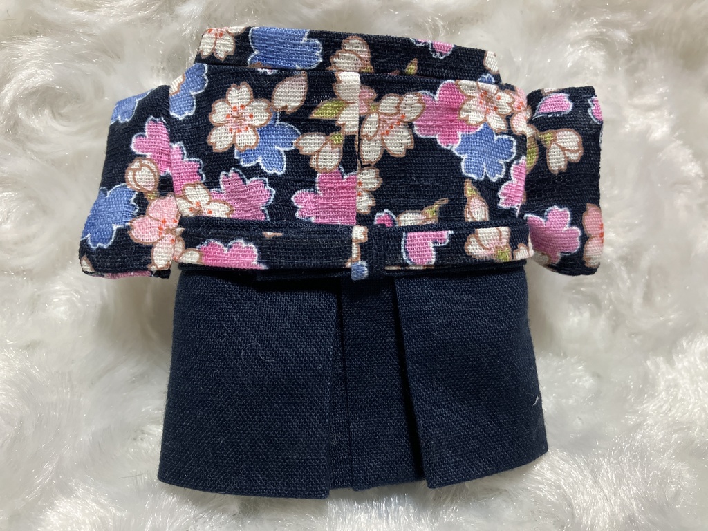 13cm/16cmぬい用 ぬい服 和装 袴 桜柄 濃紺