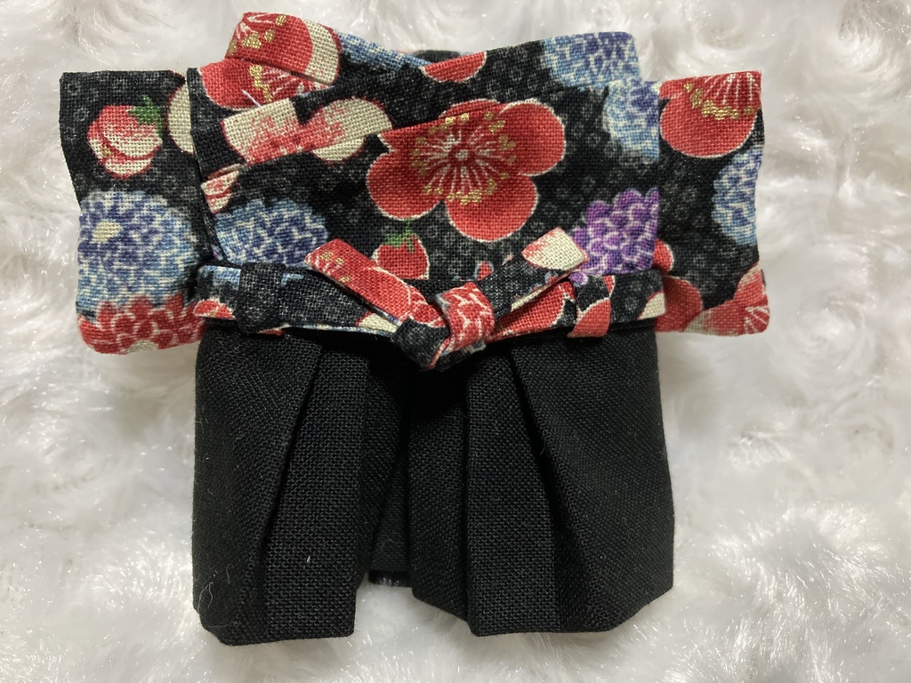 13cm/16cmぬい用 ぬい服 和装 袴 梅柄黒