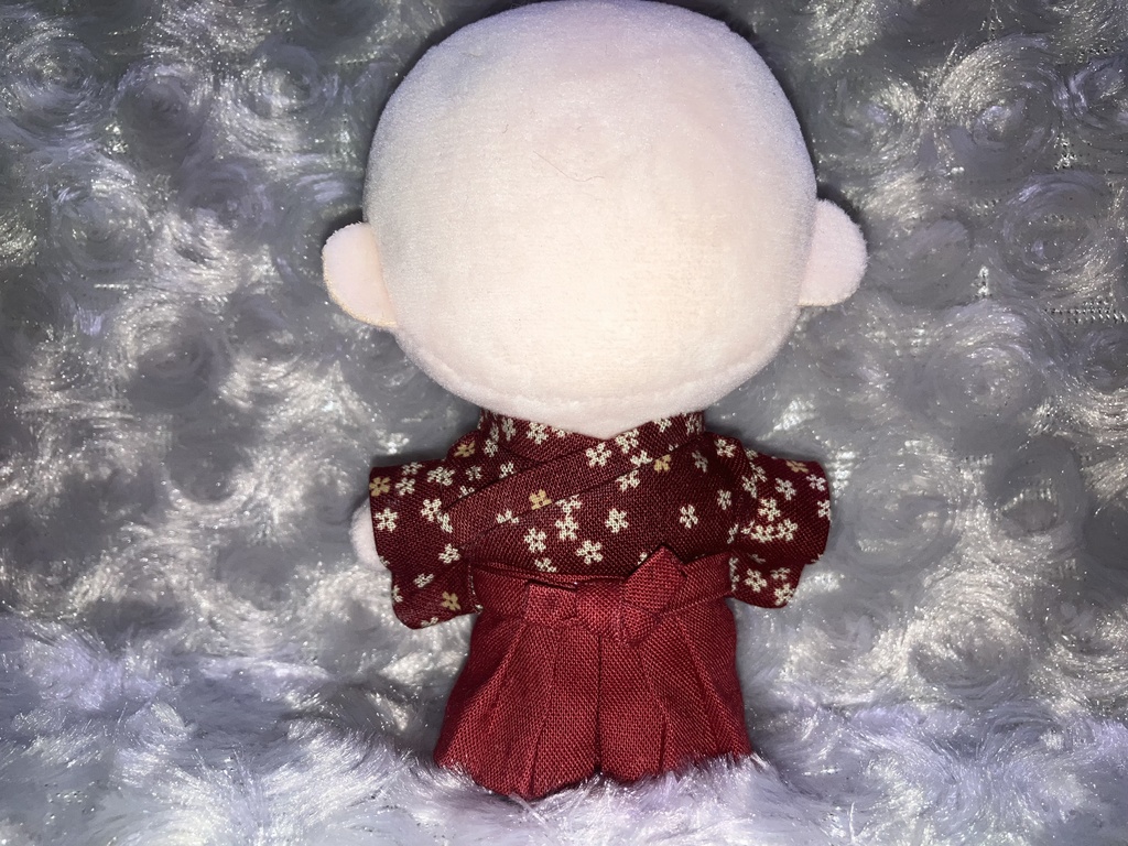 11cmぬい用(ぬいのボディS)ぬい服 和装 袴 桜柄 真紅