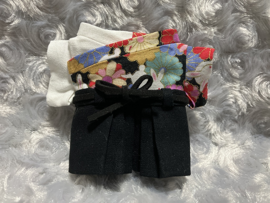 13cm/16cmぬい用 ぬい服 和装 袴 花と兎 白黒+黒